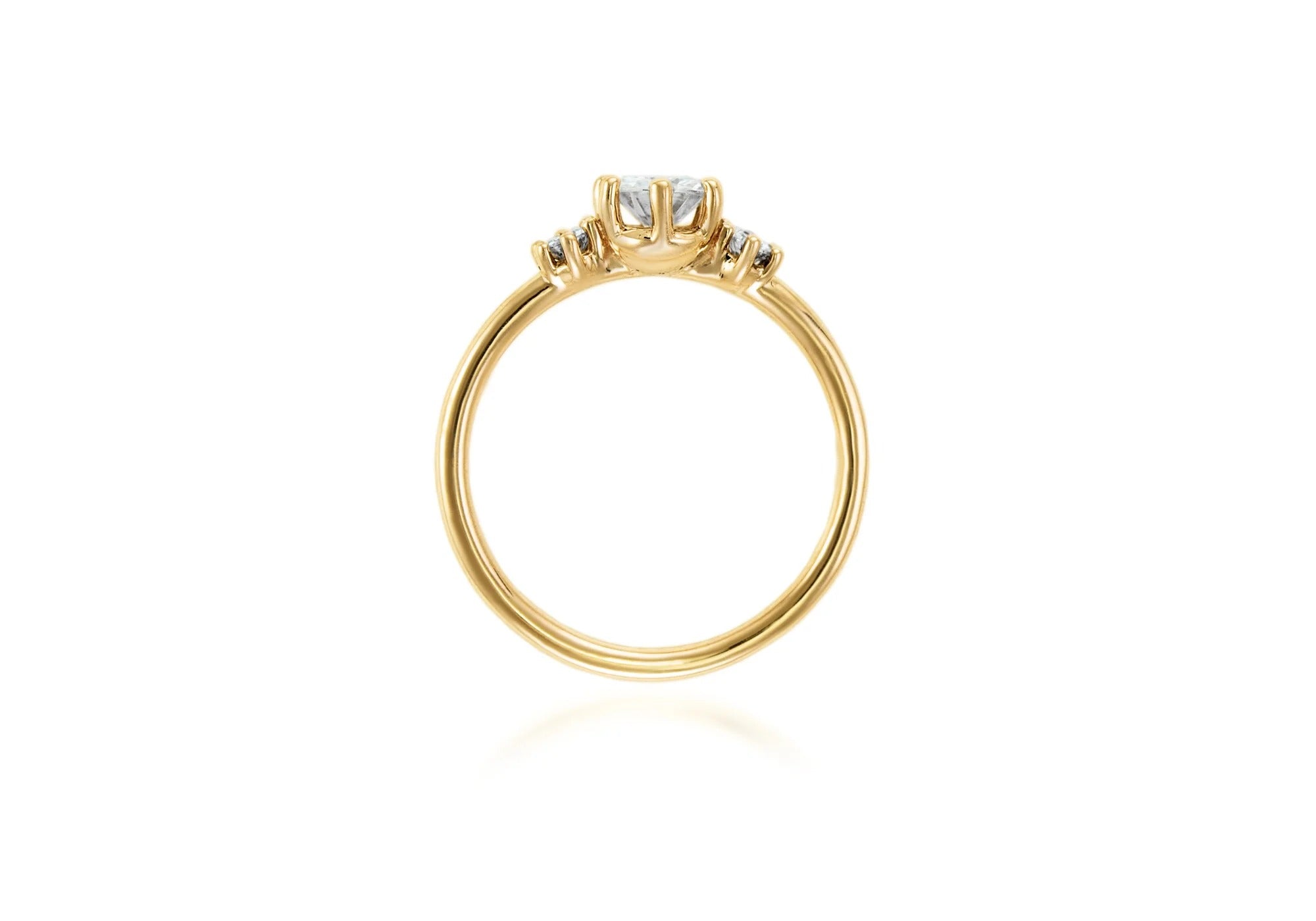 Ariel Moissanite