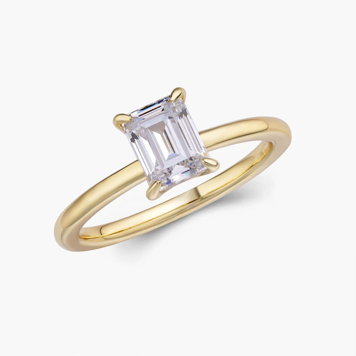 Mon Bisou Moissanite
