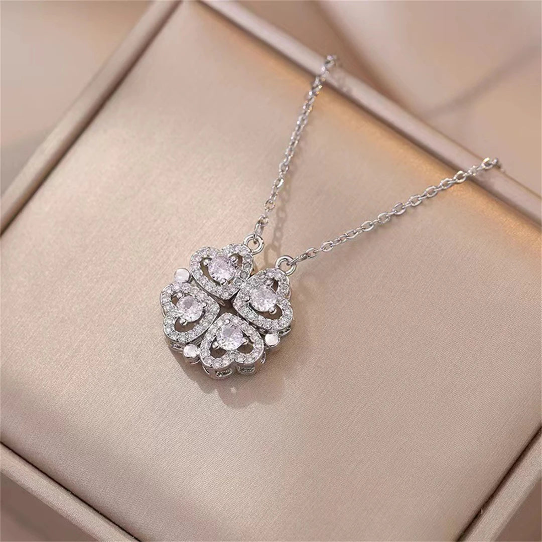 Lucky Hearts Pendant Iconic - Eminence Diamonds